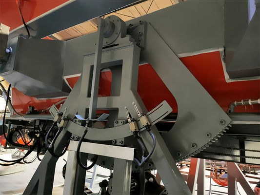 شراء PLC Controlled Hot Air Circulation Rock N Roll Rotational Moulding Machine تصنيع عبر الإنترنت