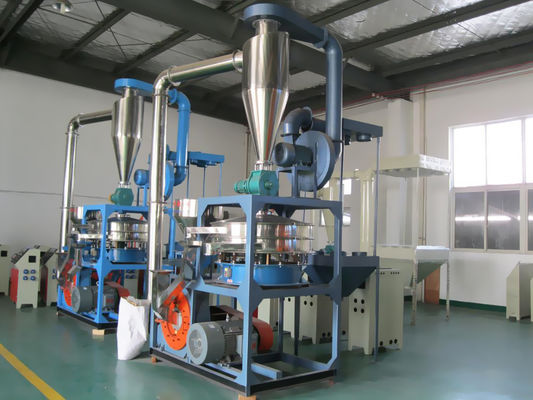 شراء PLC Control Rotomoulding Raw Material Processing Machine 0-50rpm تصنيع عبر الإنترنت