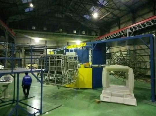 شراء Small Three Arm Tumbling Roto Molding Machines Energy Saving Oven Type تصنيع عبر الإنترنت